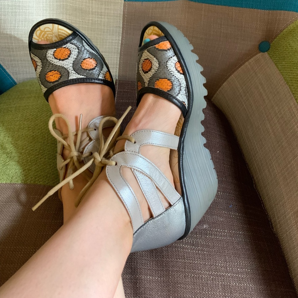 Fly London  Yeji Open Toe Wedge Sandal - size EUR 39/ US 8 excellent Condition!